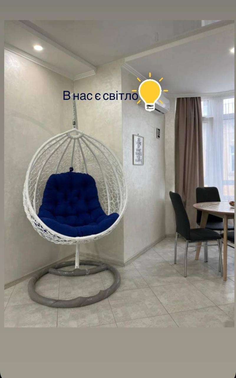 Apartment In Khmelnytsky Street Львов Экстерьер фото